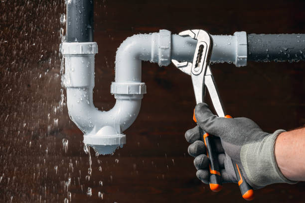 Professional Sewer Line Repair technician working in Whitesboro, AL